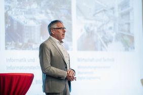 Rektor Prof. Christof Wolfmaier