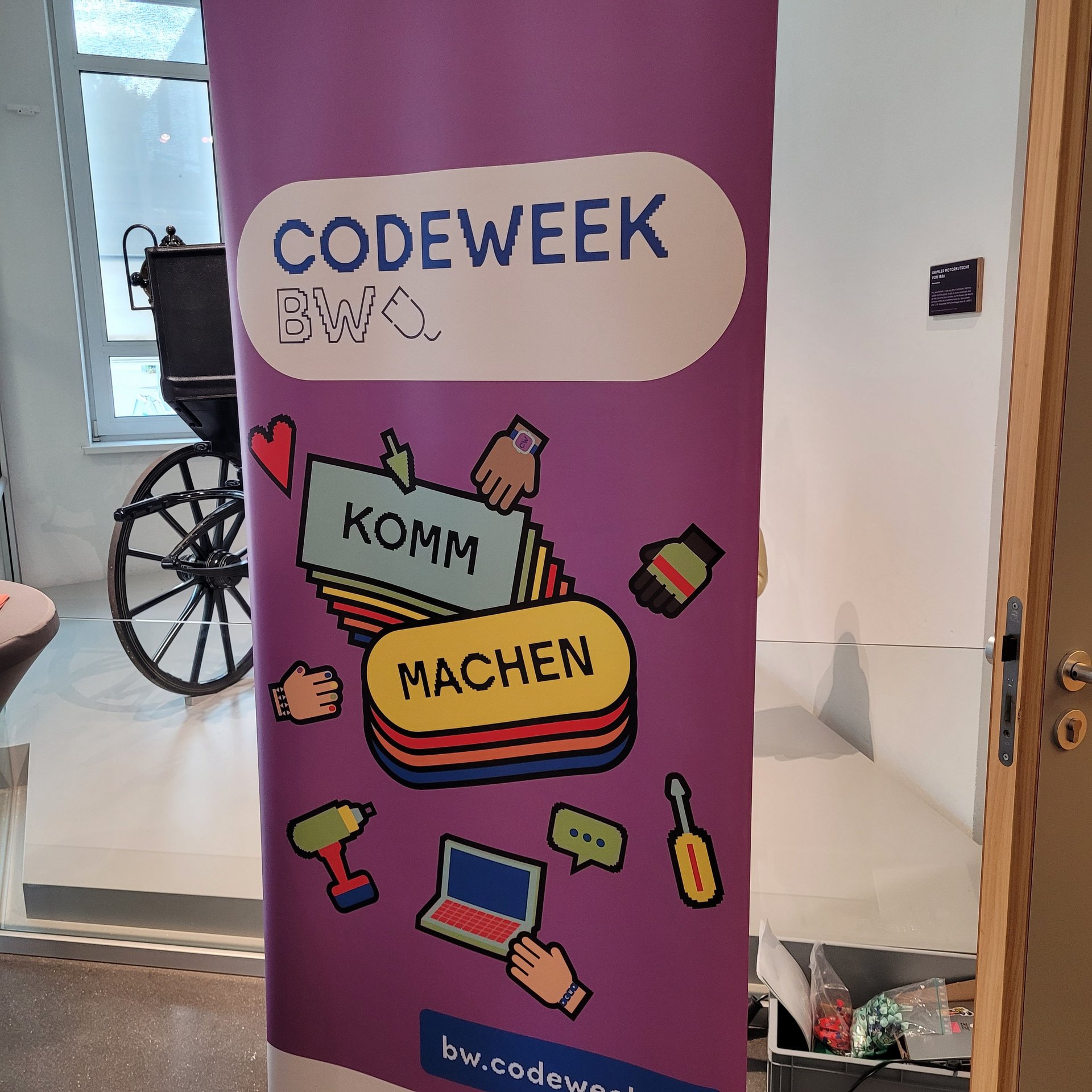 ein Plakat mit dem Titel "Code Week"