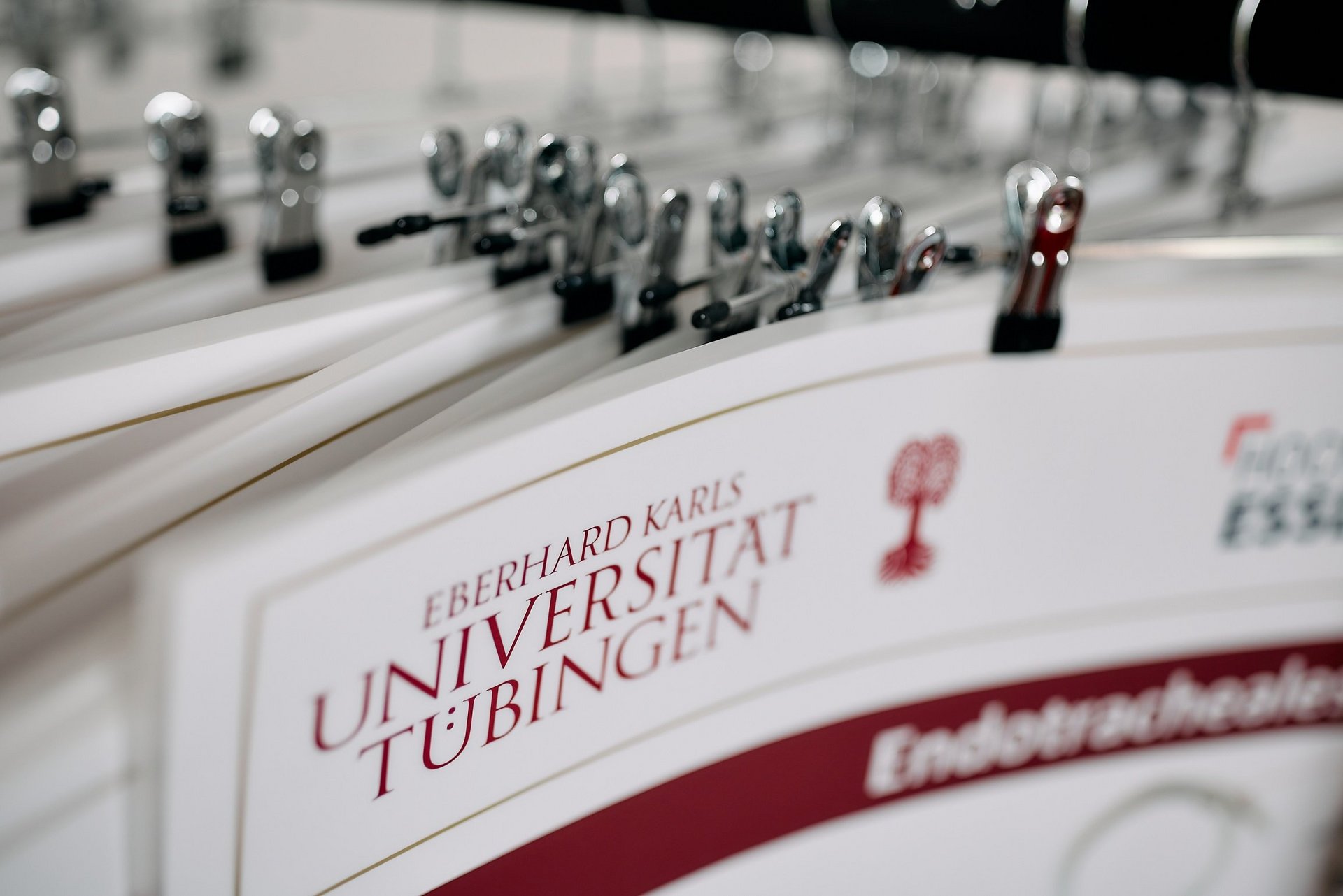 Infomappen mit dem Titel Universität Tübingen