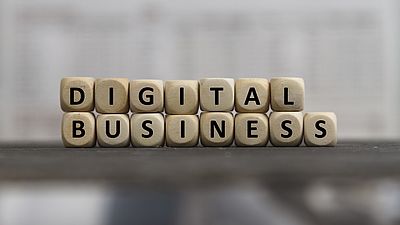 Digital Business ist auf kleine Steine geschrieben