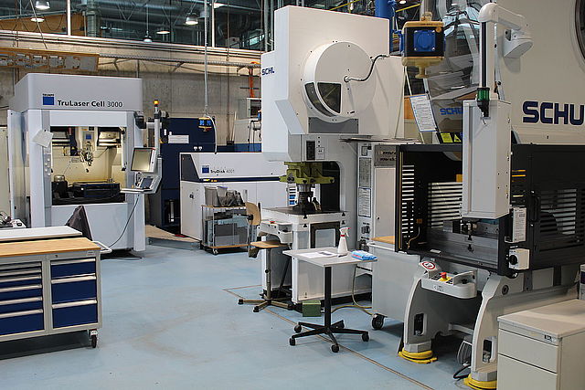 Blick ins Labor Umformtechnik und Lasermaterialbearbeitung 