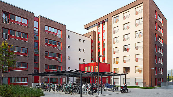 Exterior view of the student residence Rossneckar Esslingen