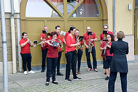 Musikgruppe beim Kandelmarsch der Hochschule Esslingen