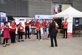 Pep-Band spielt beim Kandelmarsch