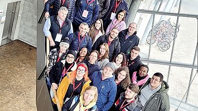 Gruppenfoto mit internationalen Studierenden der Hochschule Esslingen