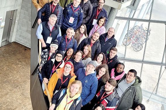 Gruppenfoto mit internationalen Studierenden der Hochschule Esslingen