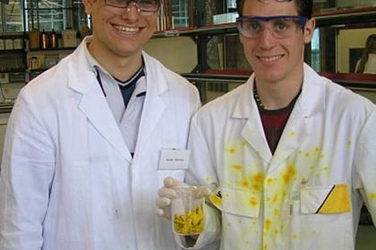 Students in the laboratory 