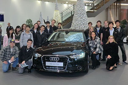 INTAP Austauschstudierende besuchen das Audi Forum und den Standort Neckarsulm; Foto: Audi AG