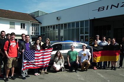 Amerikanische Studierende aus Kettering University Flint, USA lernen die Firma BINZ, Lorch während des Austauschsemesters in Esslingen kennen. Foto: Hochschule Esslingen