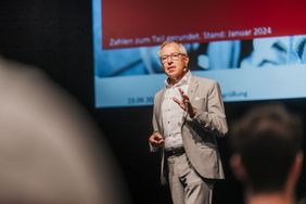 Rektor Prof. Christof Wolfmaier