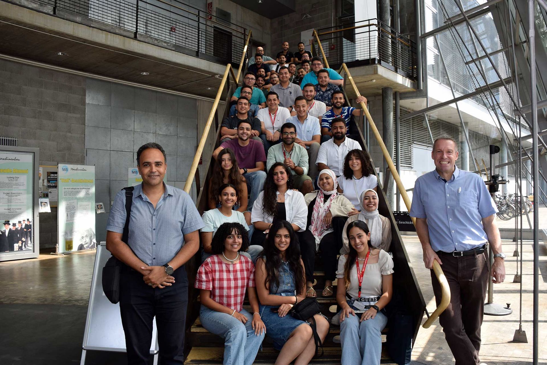 Die Studierenden der Summer School am Campus Stadtmitte der Hochschule Esslingen.