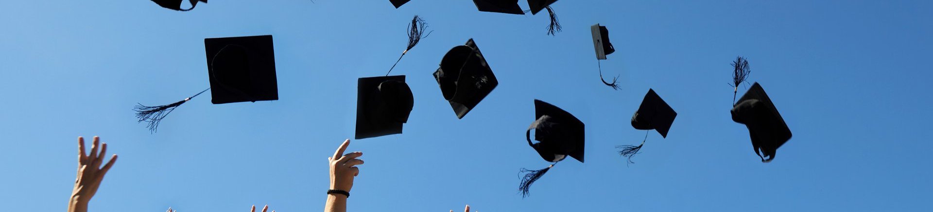 H&uuml;te in der Luft