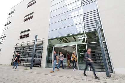 View of building 4 at the Göppingen Campus