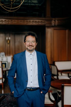 Porträtfoto von Dr. Michael Blume