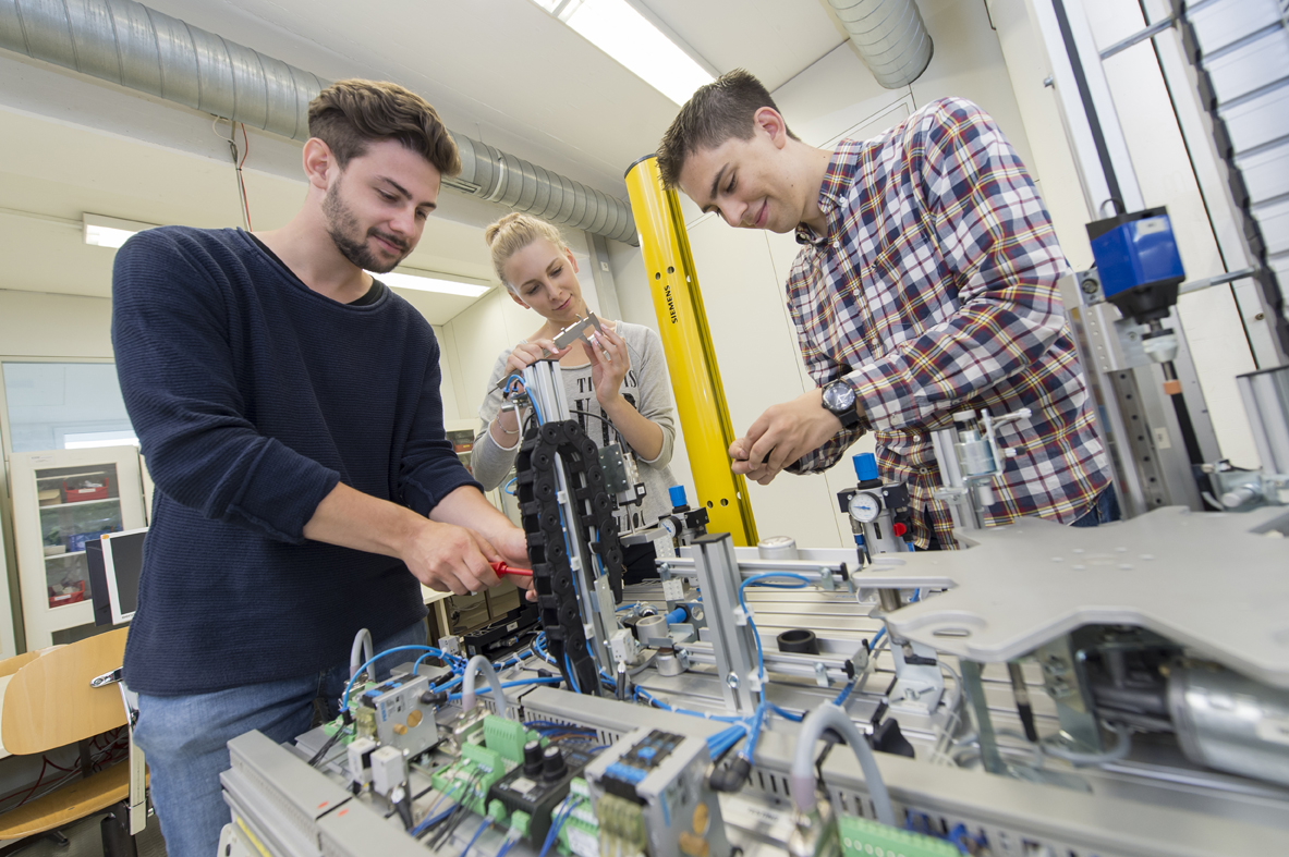 Das Studium eignet sich für Dich, wenn Du Freude an Hightech und Elektronik hast.