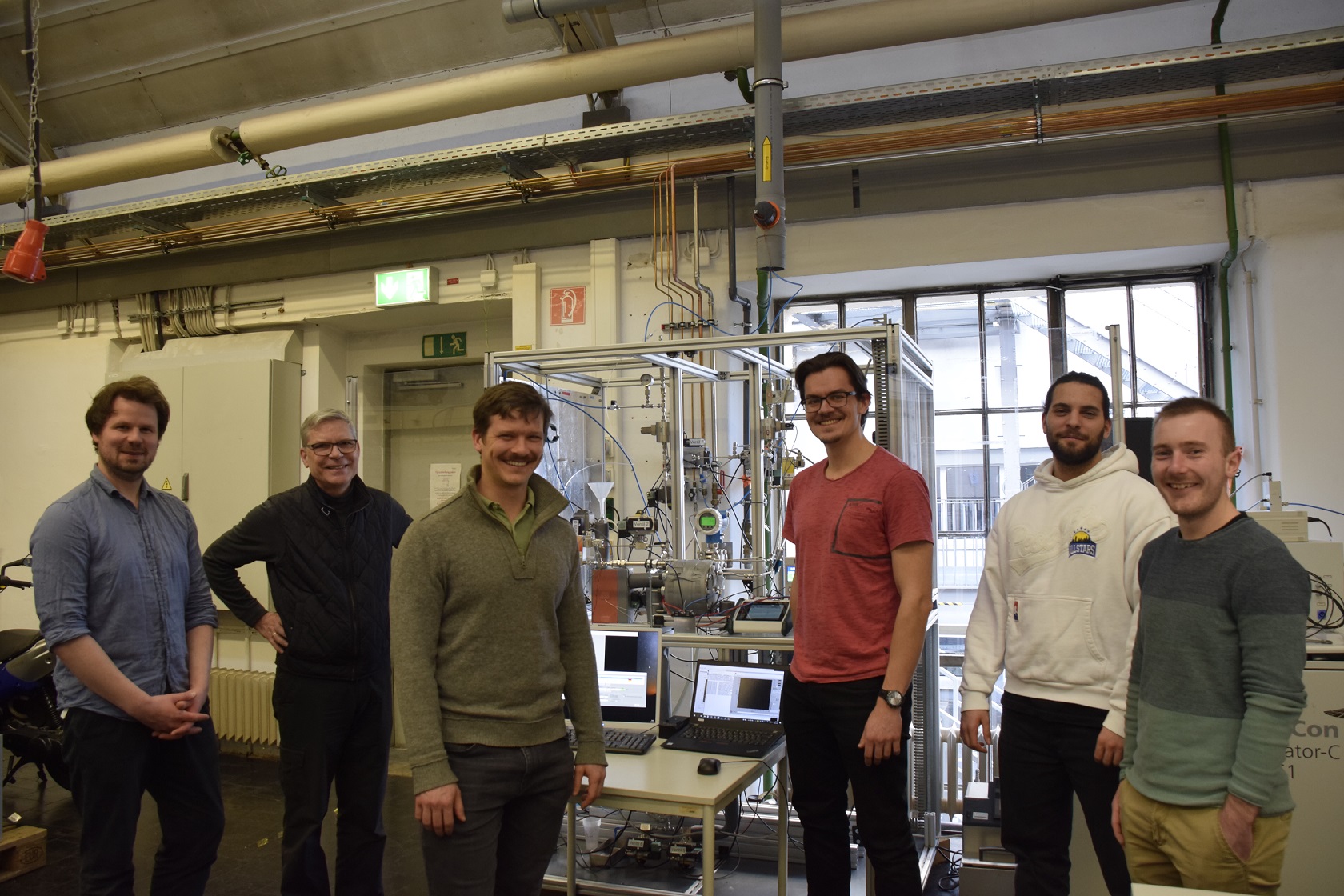 Gruppenbild im Wasserstofflabor