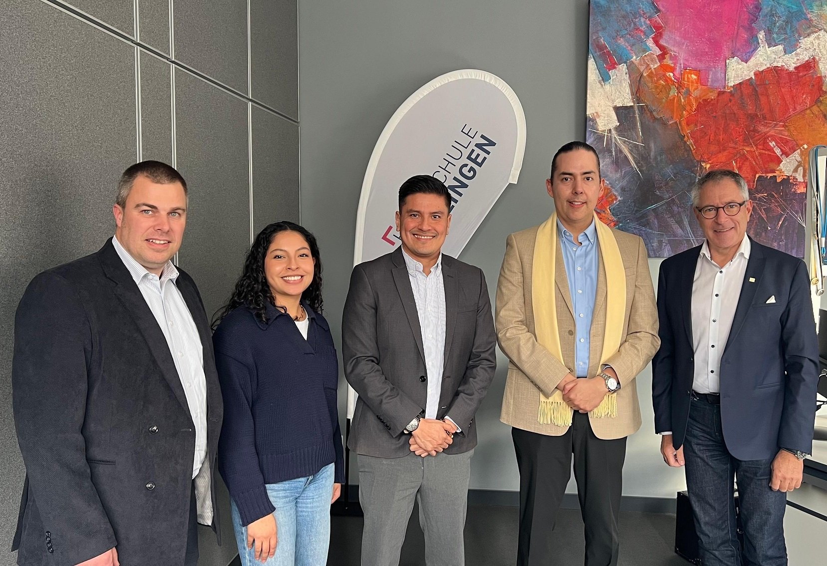 Gruppenbild mit mexikanischem Besuch im Rektorat