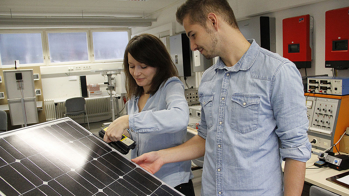 Teamarbeit im Studium Wirtschaftsingenieur